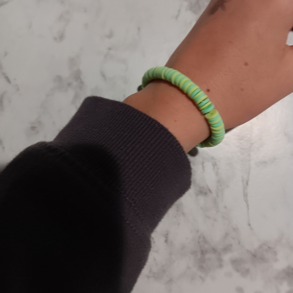 Yellow and green handmade Bracelet. - Picture 2 of 3